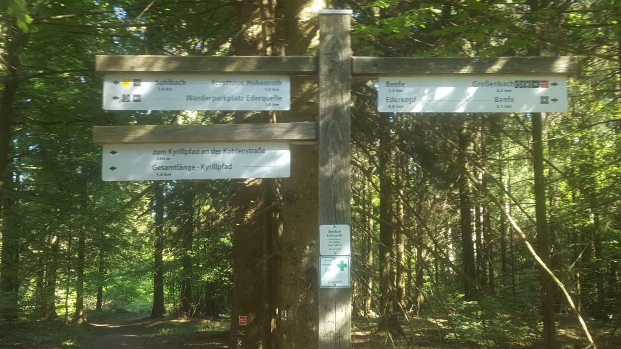 Urlaub Auf Dem Bauernhof Apartment Netphen Exterior foto